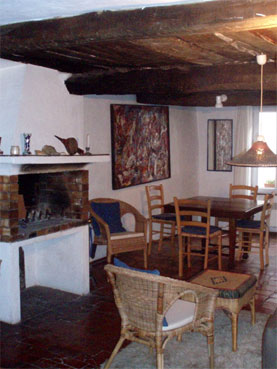 Haus Wohnraum mit Kamin